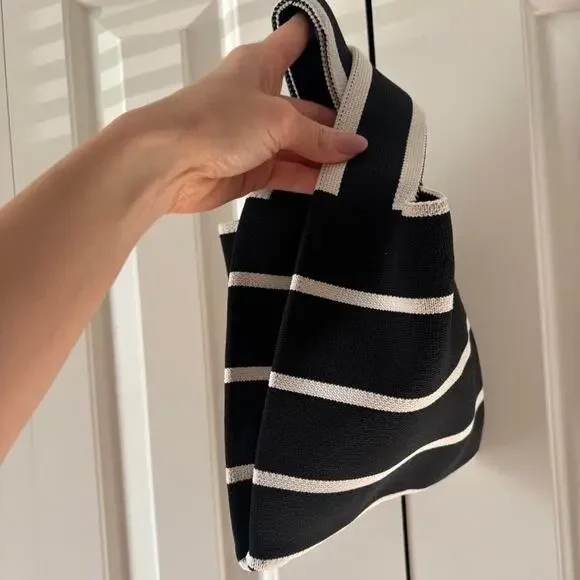 Black white striped tote - Picture 3 of 6